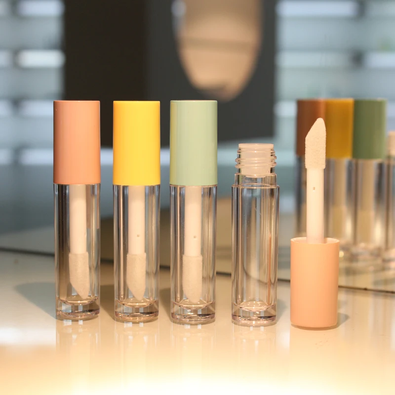 Wholesale custom empty white lipgloss packaging luxury liquid lipstick packaging lip gloss containers tube with big brush