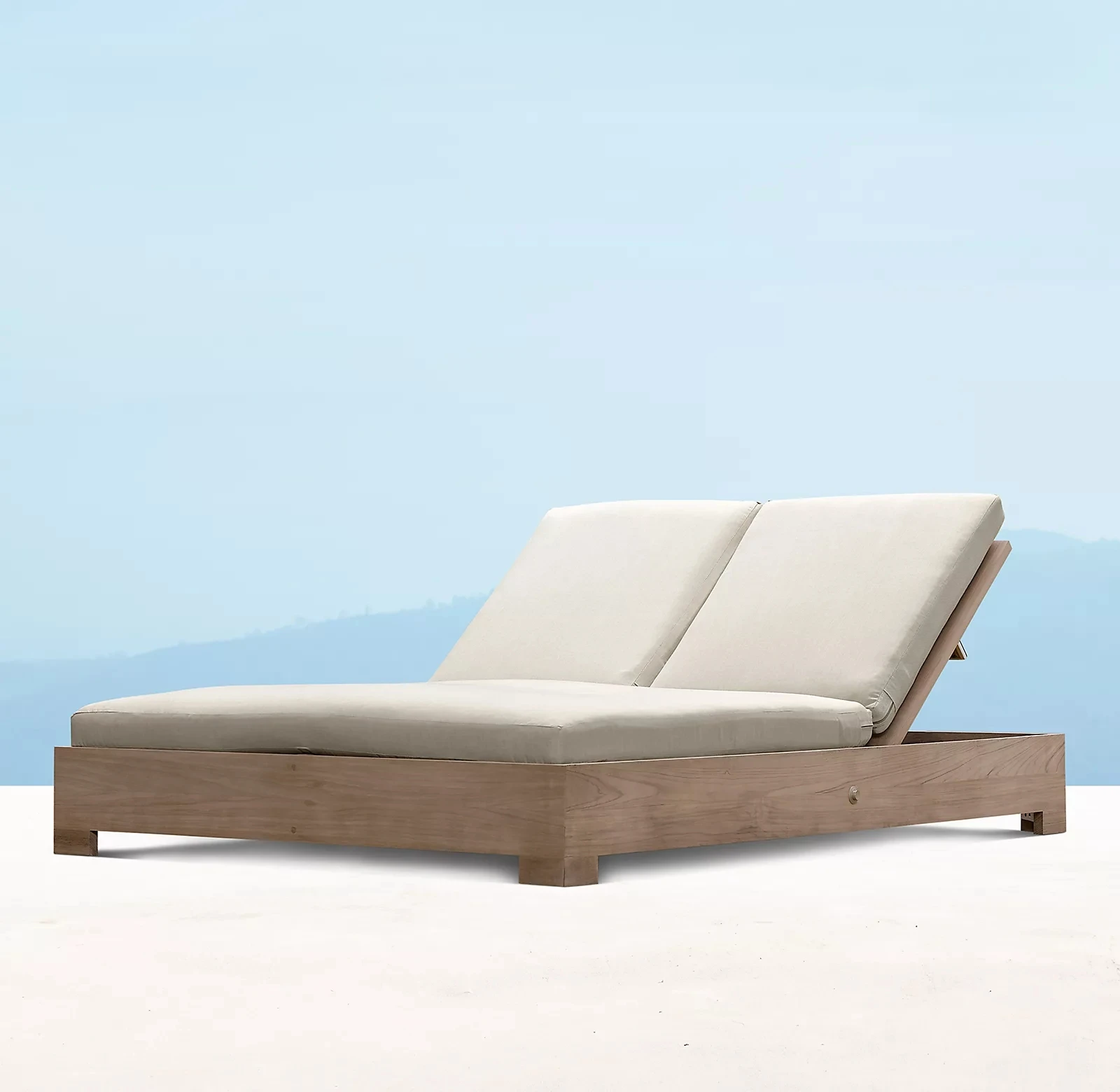 Wooden Outdoor Chaise Lounge l15