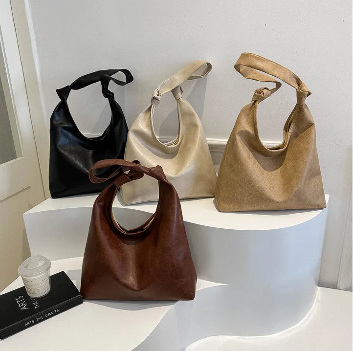 Shop Our 2024 Women's Luxury Cross Body Bags by Steve Madden