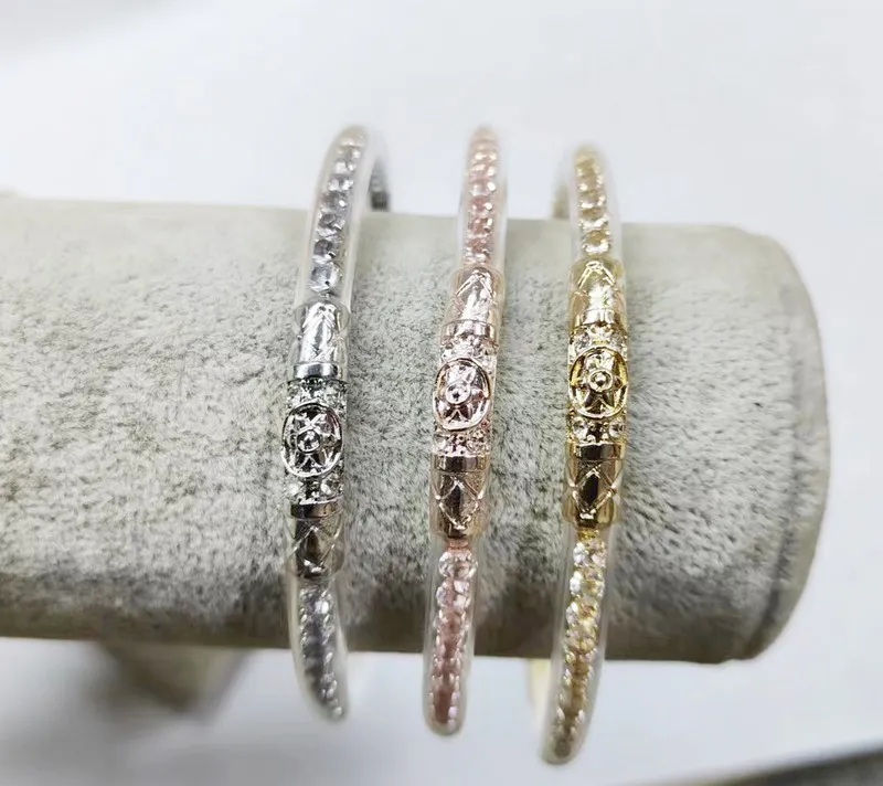 Zooying Jonc Bouddhiste Budhagirl Medium Three Queens All Weather