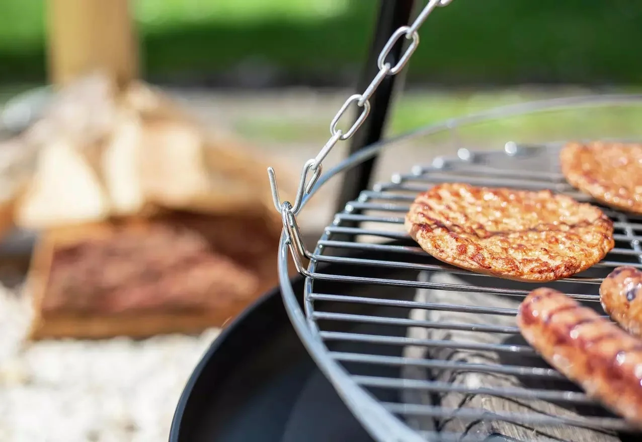BSCI Factory BBQ Cooking Corten Steel Tripod Hanging Fire Pit