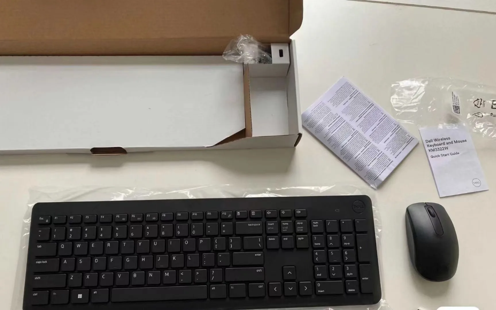 Dell Km3322w Wireless Keyboard Mouse 1000 Dpi Combo 2.4ghz Wireless