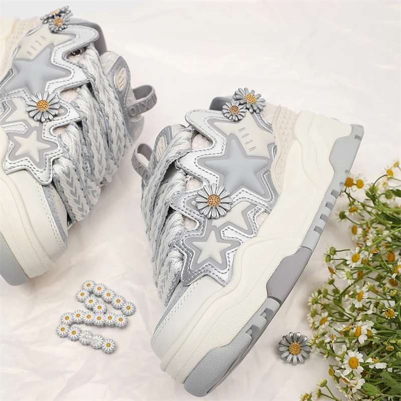 Free Shipping Factory Custom Brand Logo Men Sneakers Autumn Winter Block Daisy Star Bread Shoes Thick Soles Women Flat Sneakers