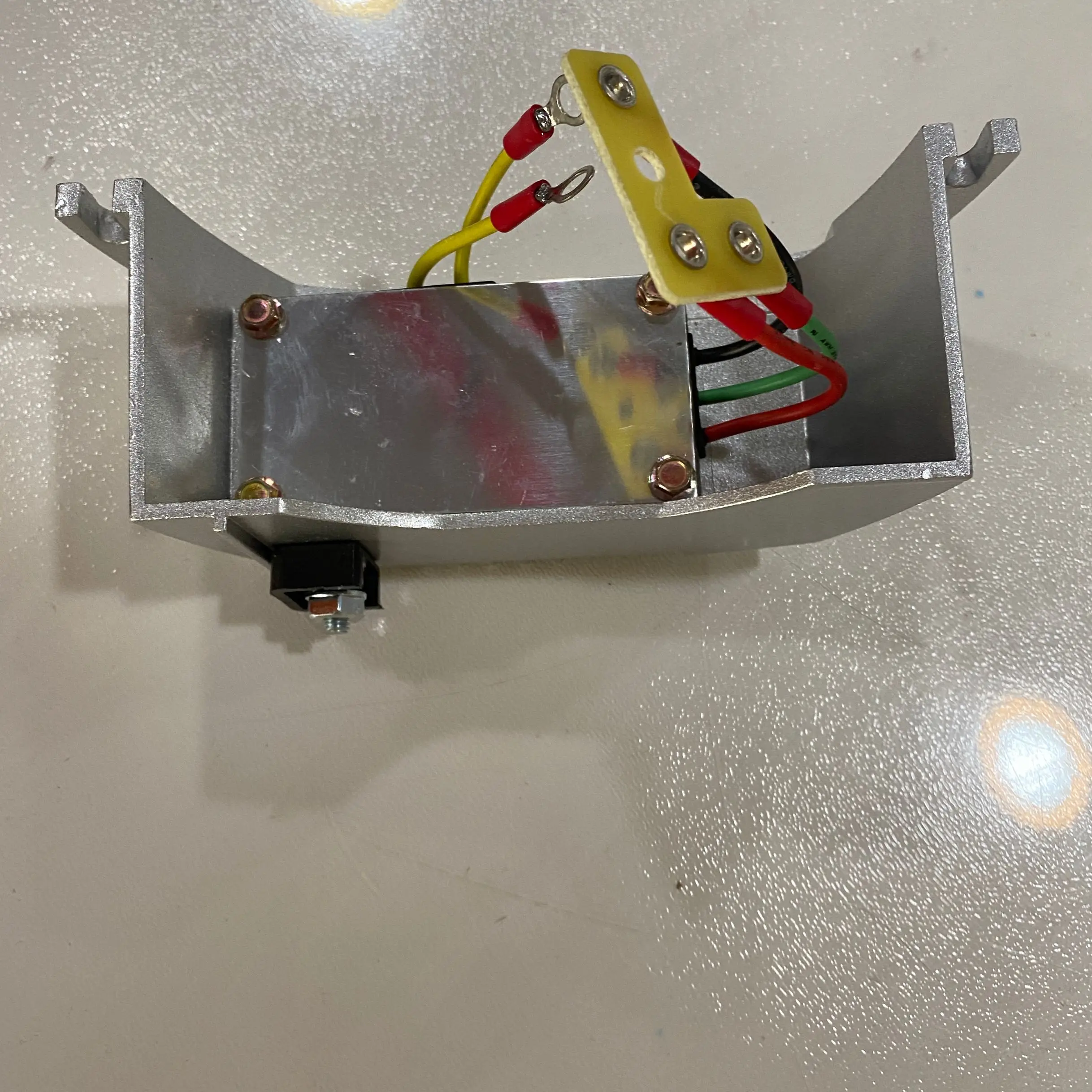 6BT Engine parts Alternator 3999672 21BJ077 28V 150A 8RL3136 