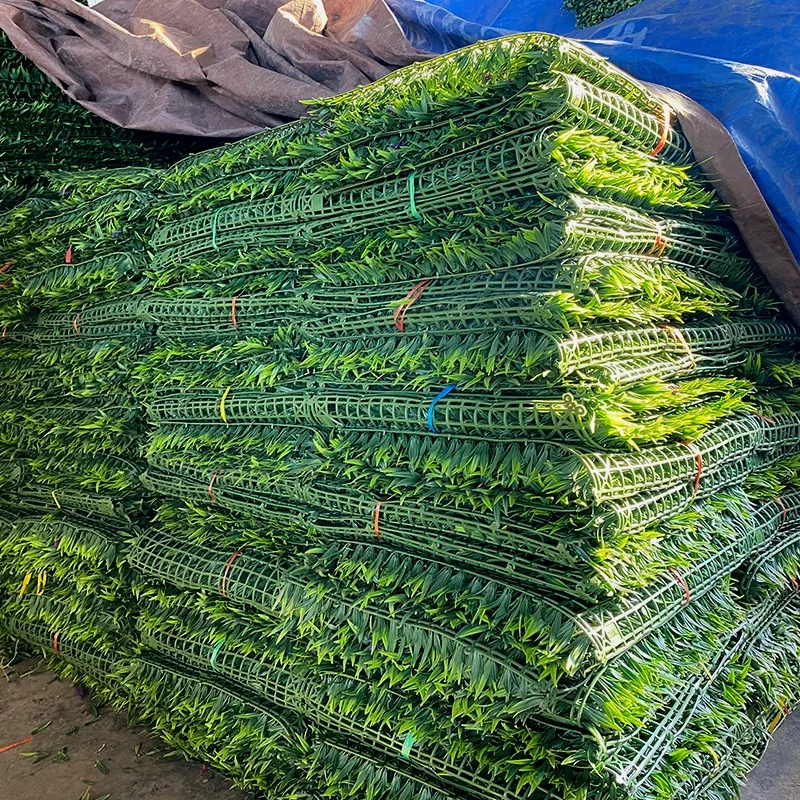 Plastic Green Wall Panels Artificial Hedge Fence Backdrop Grass Outdoor Green Wall