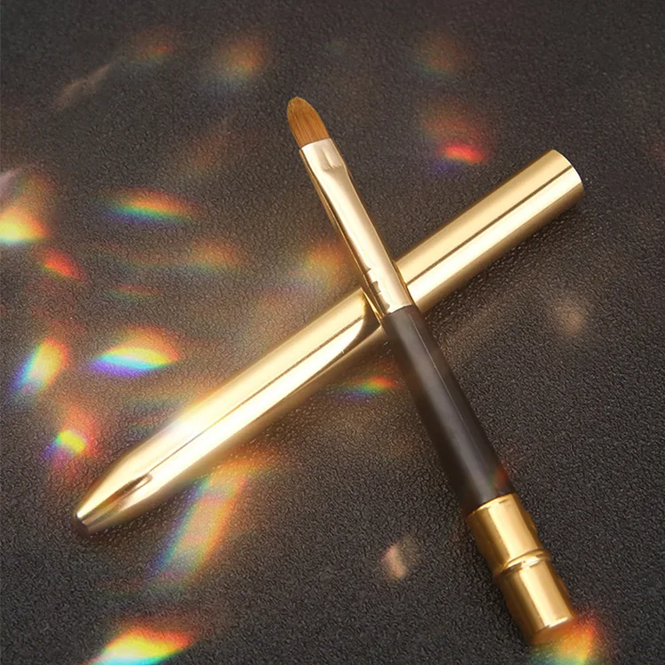 Portable Cosmetic Tool Lip Brush Retractable Lipstick Brush Custom Logo Makeup Brush