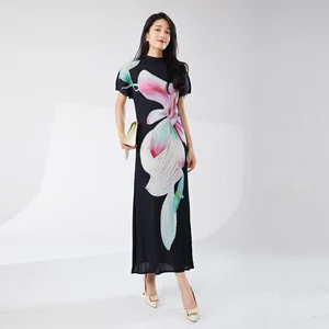 High Quality Ladies Fashion Dress Floral Printed Pleated Midi Length Loose Casual Summer Style Short Sleeves Dress Hot Sale