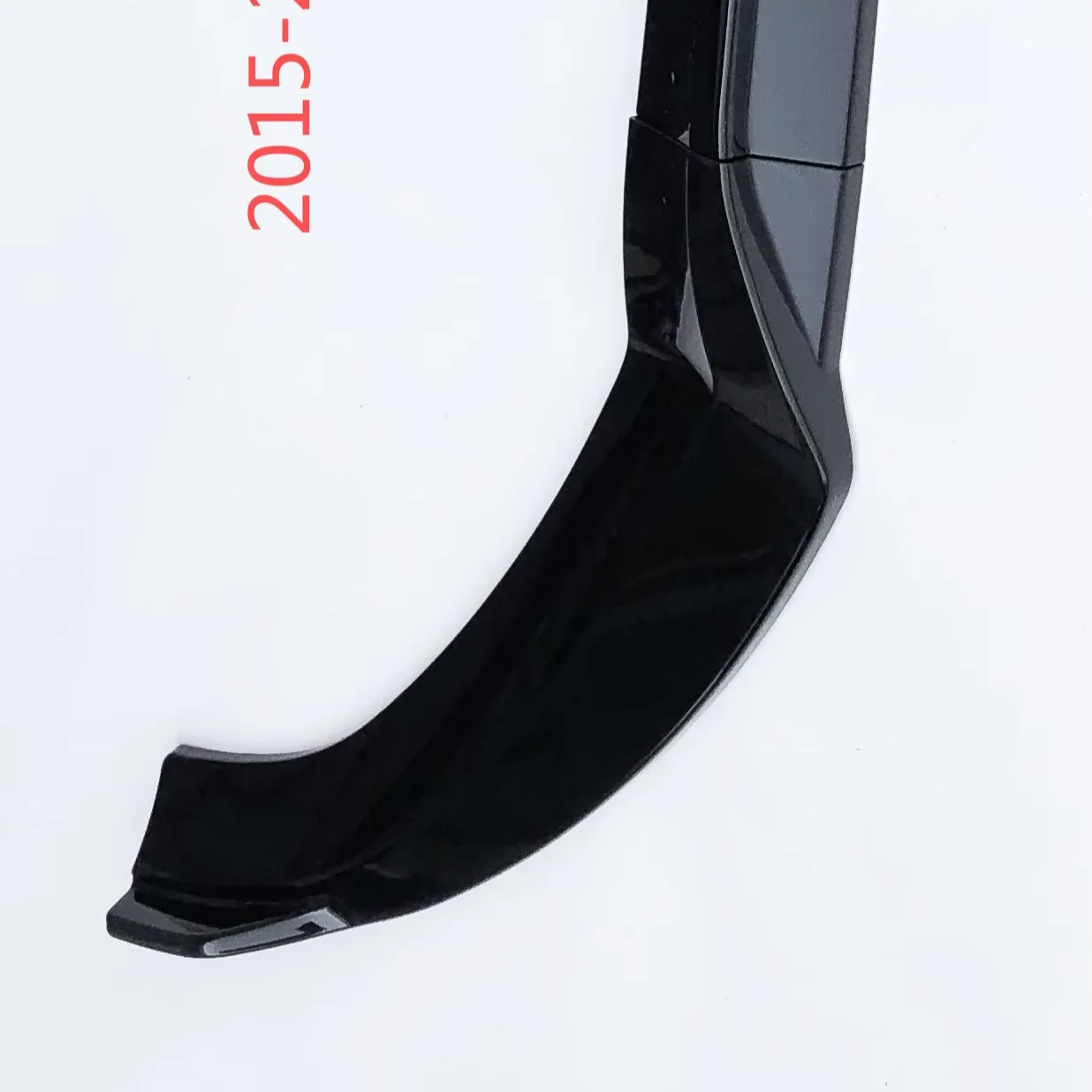 2015-2018  C-class W205 Sport Style Front Lip 3-line
