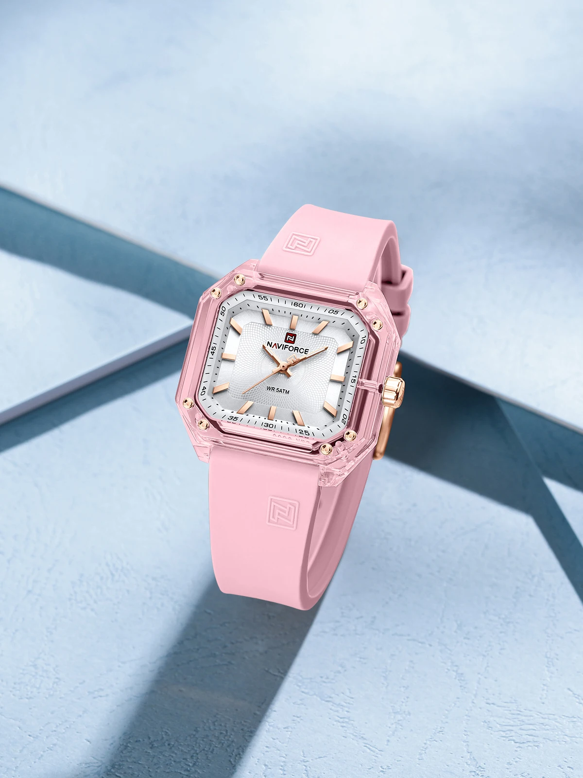 NAVIFORCE 7106 Ladies Watch Quartz Wristwatch Square Dial Sports Silicone Strap Luminous Waterproof 50M Womens Watch