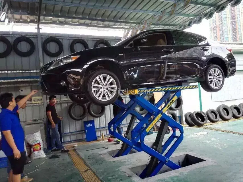 LAUNCH 3.5トン車用小型スカイサーリフト TLT635A、車両メンテナンス用