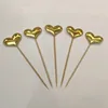 corazón dorado brillante
