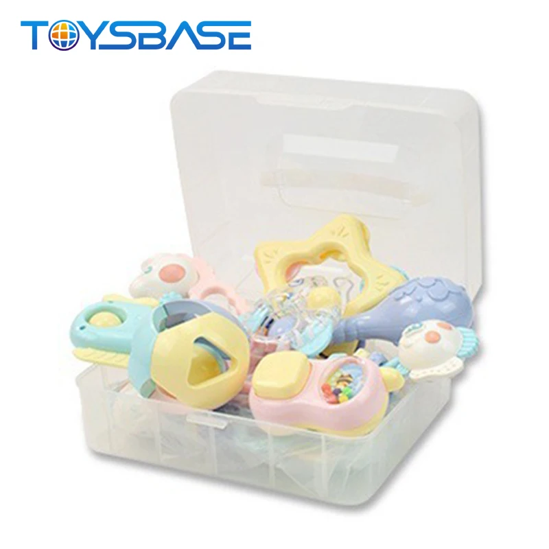 Оптовая продажа пластиковых новорожденных пожимая детские руки игрушка-погремушка