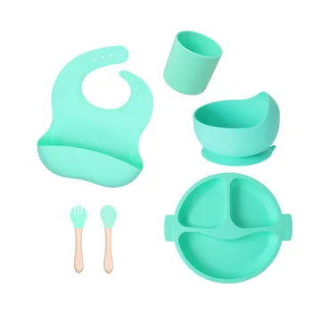 New Arrival Silicone Feeding Set Bowl Cup Divided Plate Silicone Baby Tableware Bibs Wood Spoon For Children Training