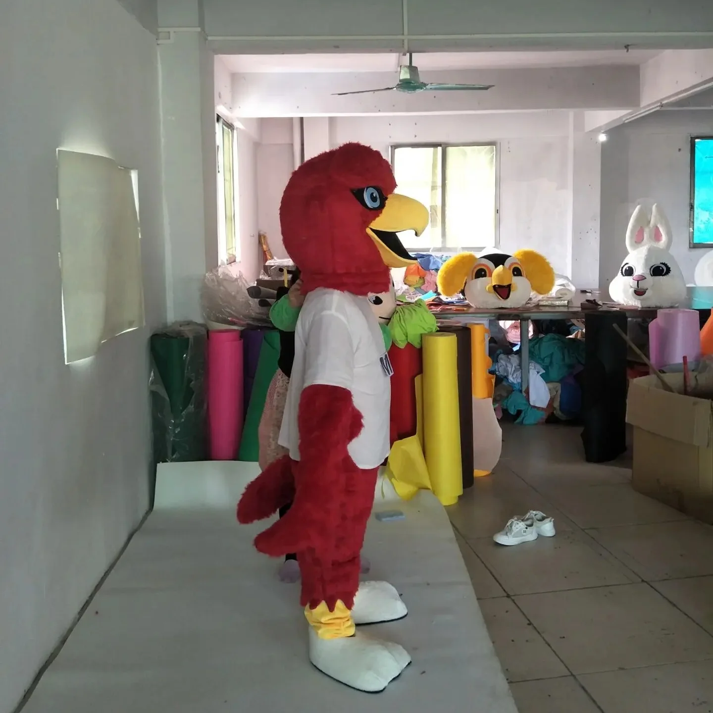 Funtoys MOQ 1 PCS Customized Cartoon Courier Eagle Mascot Adult Party ...