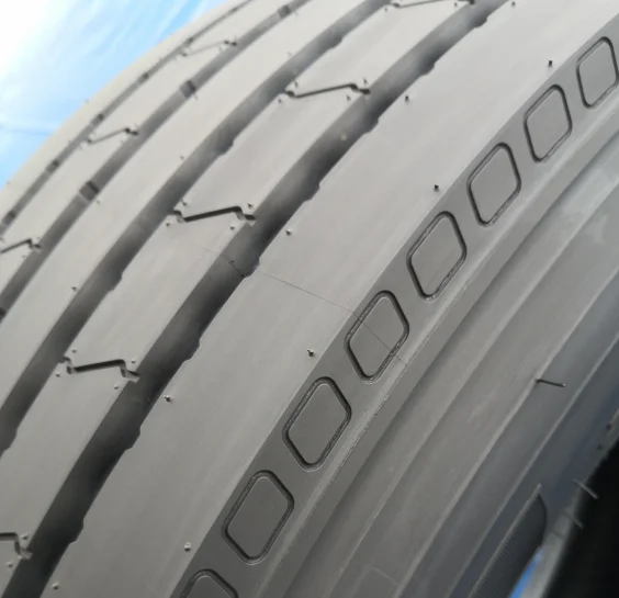 Japan Steel Thailand Rubber Made In Thailand Truck Tire 11r22.5 11r24.5 295/75r22.5 Drive Steer