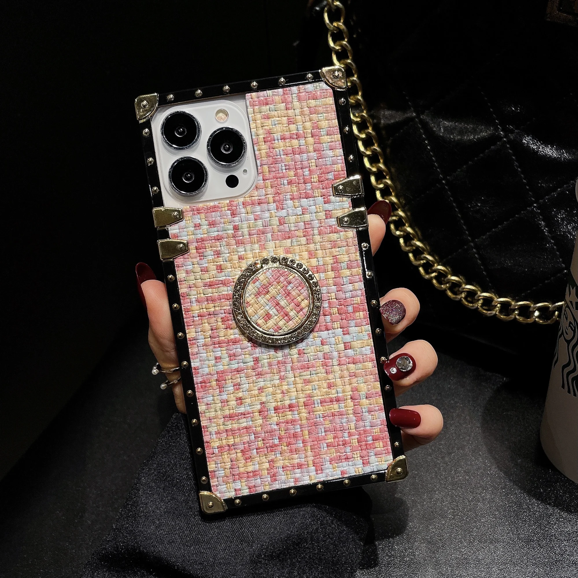 ★ナンキンさん専用★iPhone13(箱付) レッド＆ピンク2台 ☆ナンキンさん専用☆iPhone13(箱付) レッド＆ピンク2台