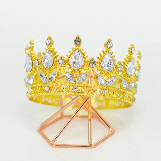 Оптовая продажа Лидер продаж прочная корона принцессы для букета торта прибытия в стиле барокко