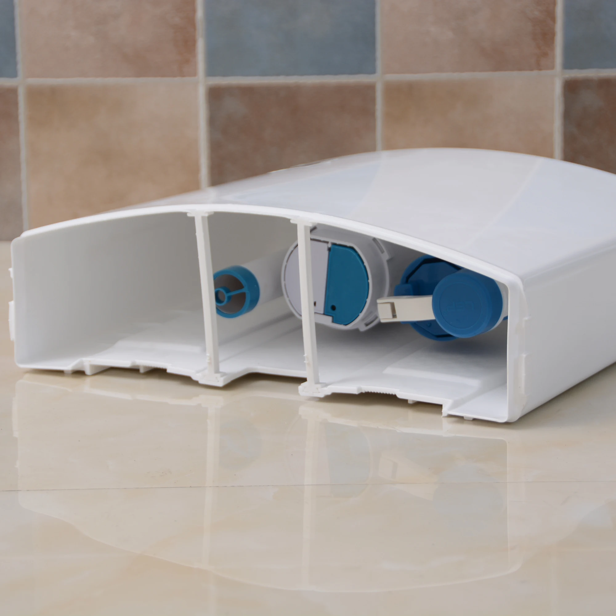 LPC-01 Middle East Popular Squatting Usage Wall hung PP Flush Cistern Plastic Toilet Water Tank