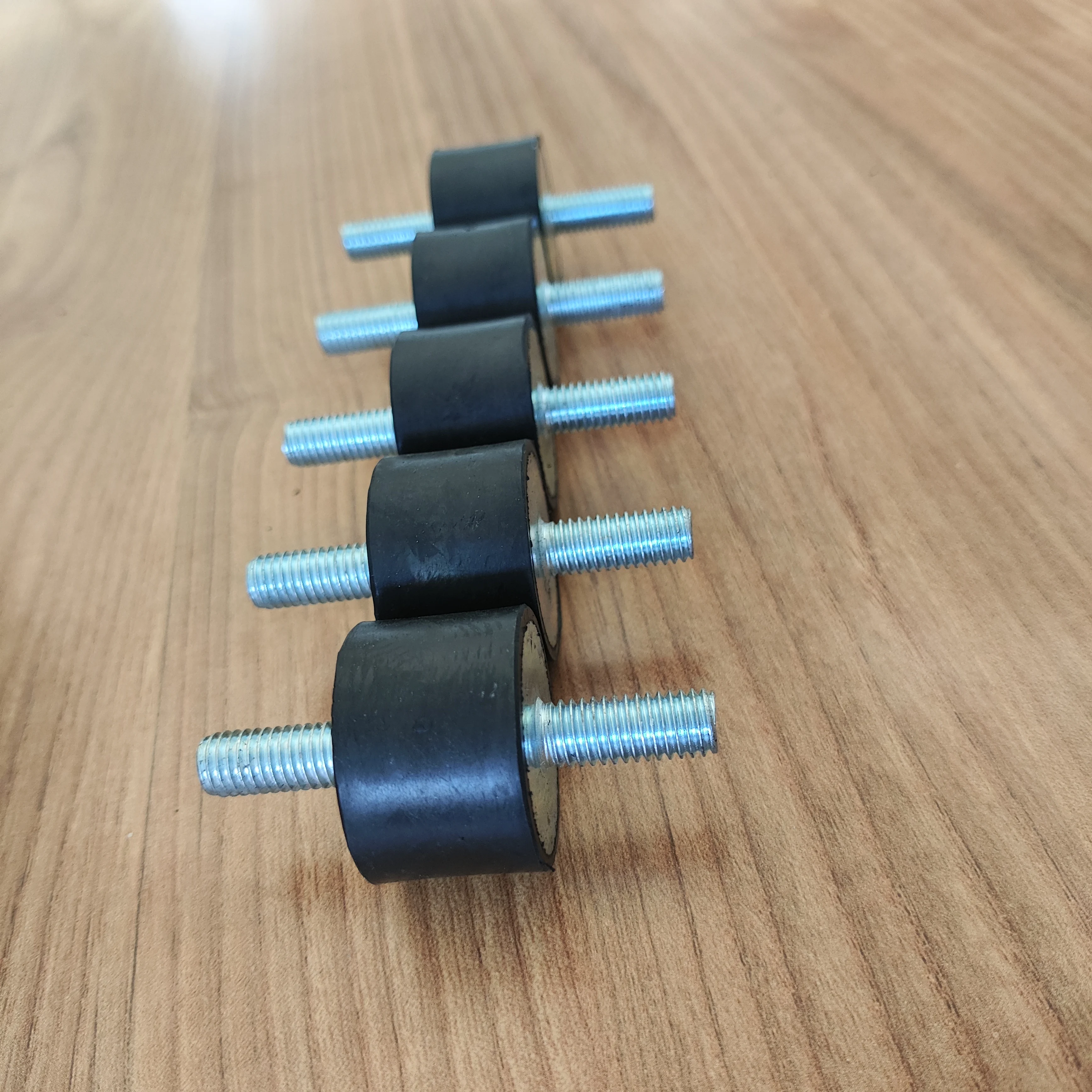 Fabricants de supports en caoutchouc supports d'isolation vibratoire pour goujons cylindriques supports d'isolation en caoutchouc anti-vibration pour ouvre-garage