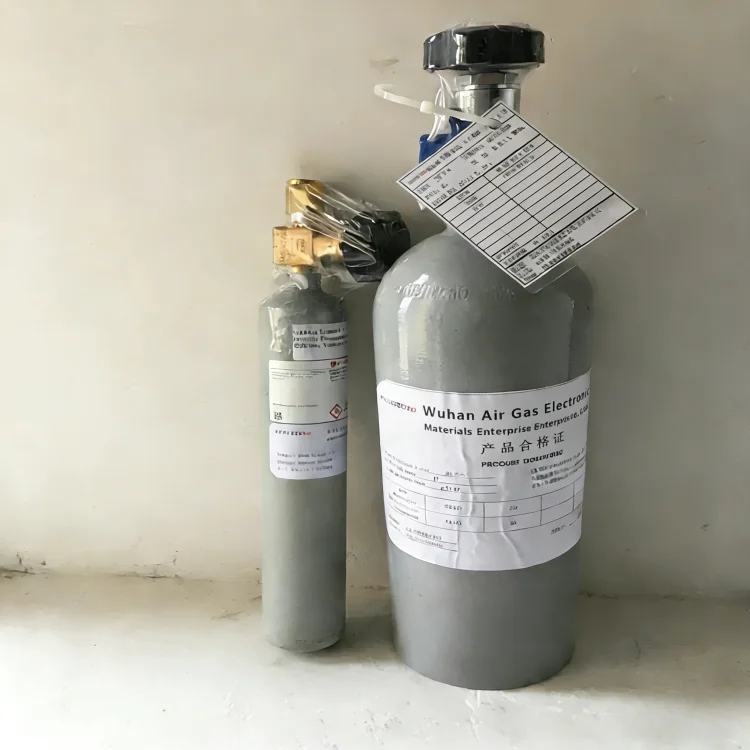 Высокочистый калибровочный газ с агрессивными компонентами (CO/NO/SO2/H2S/HCl), баланс — N2/воздух, алюминиевый баллон