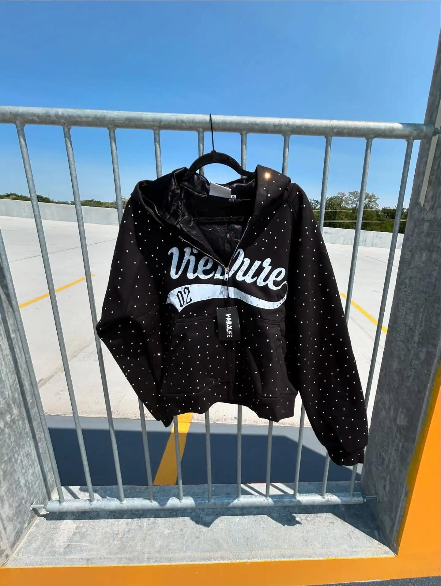 Custom Streetwear 500g French Terry Rhinestone Sun Faded Acid Wash Distressed Patch Embroidery Cropped Zip up Hoodie Men gallery 3