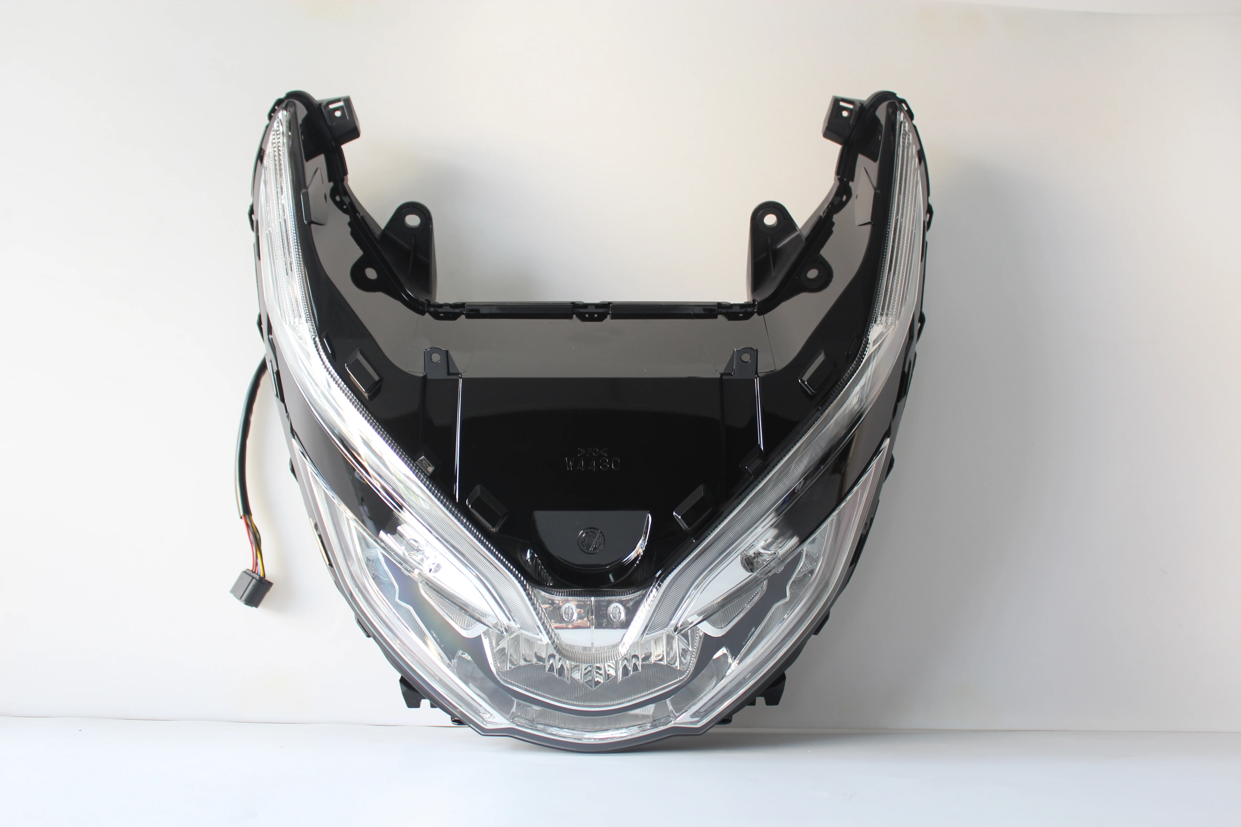 Phare Avant LED Pour PCX125/150/160 (2021-2024) - Projecteur Puissant, Montage Facile, Look Moderne - 11