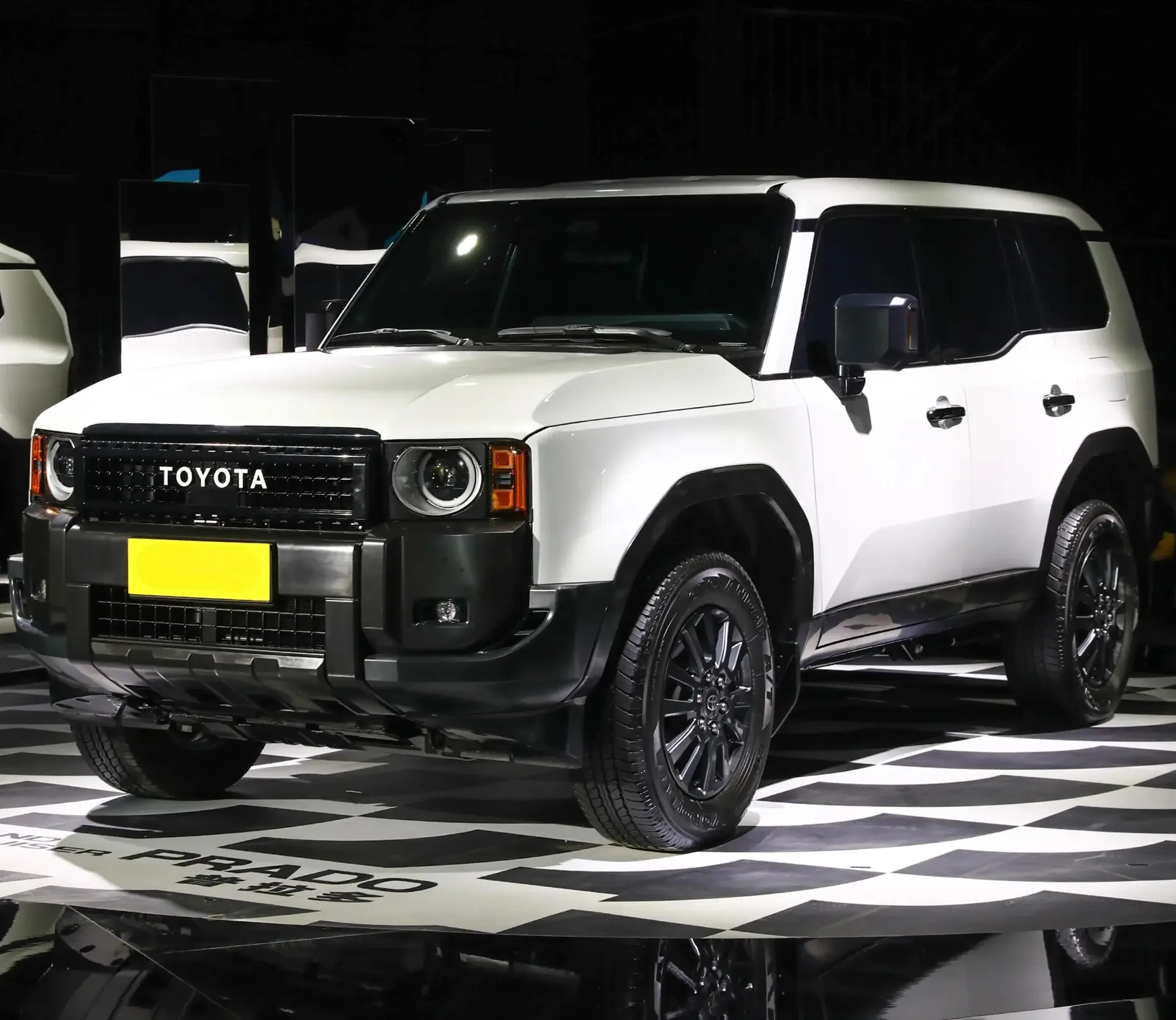 热销陆地巡洋舰普拉多2.4T PHEV混合动力SUV 2024新能源电动高速电动汽车丰田| Alibaba.com