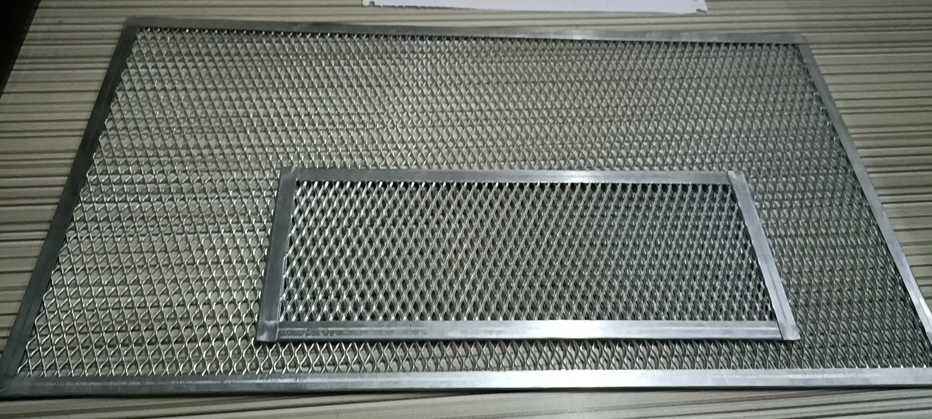 Rectangular square Shape 14 Inch 16 Inch 18 Inch 20 Inch 26 Inch 28 Inch Aluminum Wire Mesh Pizza Screen