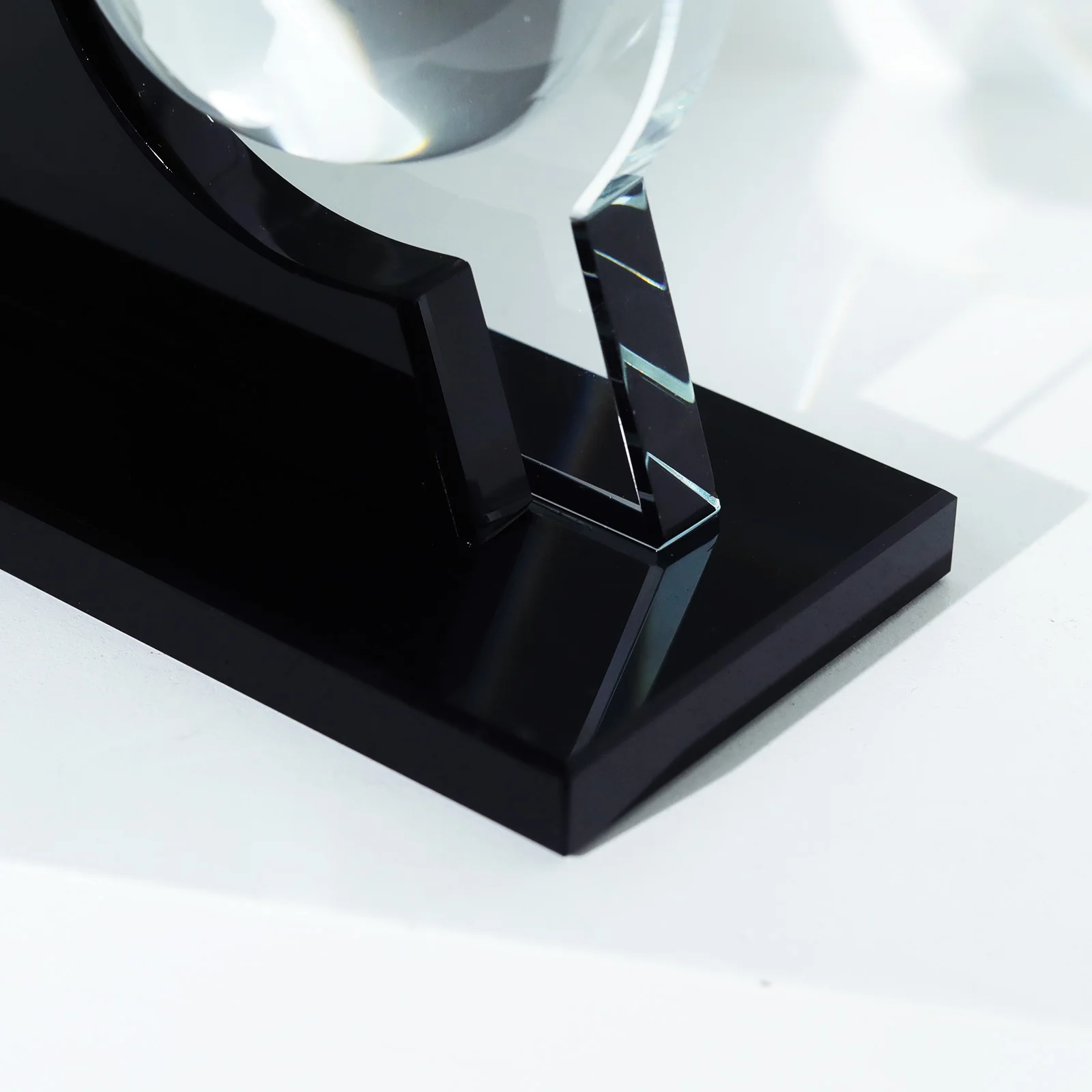 Customize Black Engraved Glass  Blank Trophy Awards Clear Crystal Globe Color Printing  for Office Laser Engraving