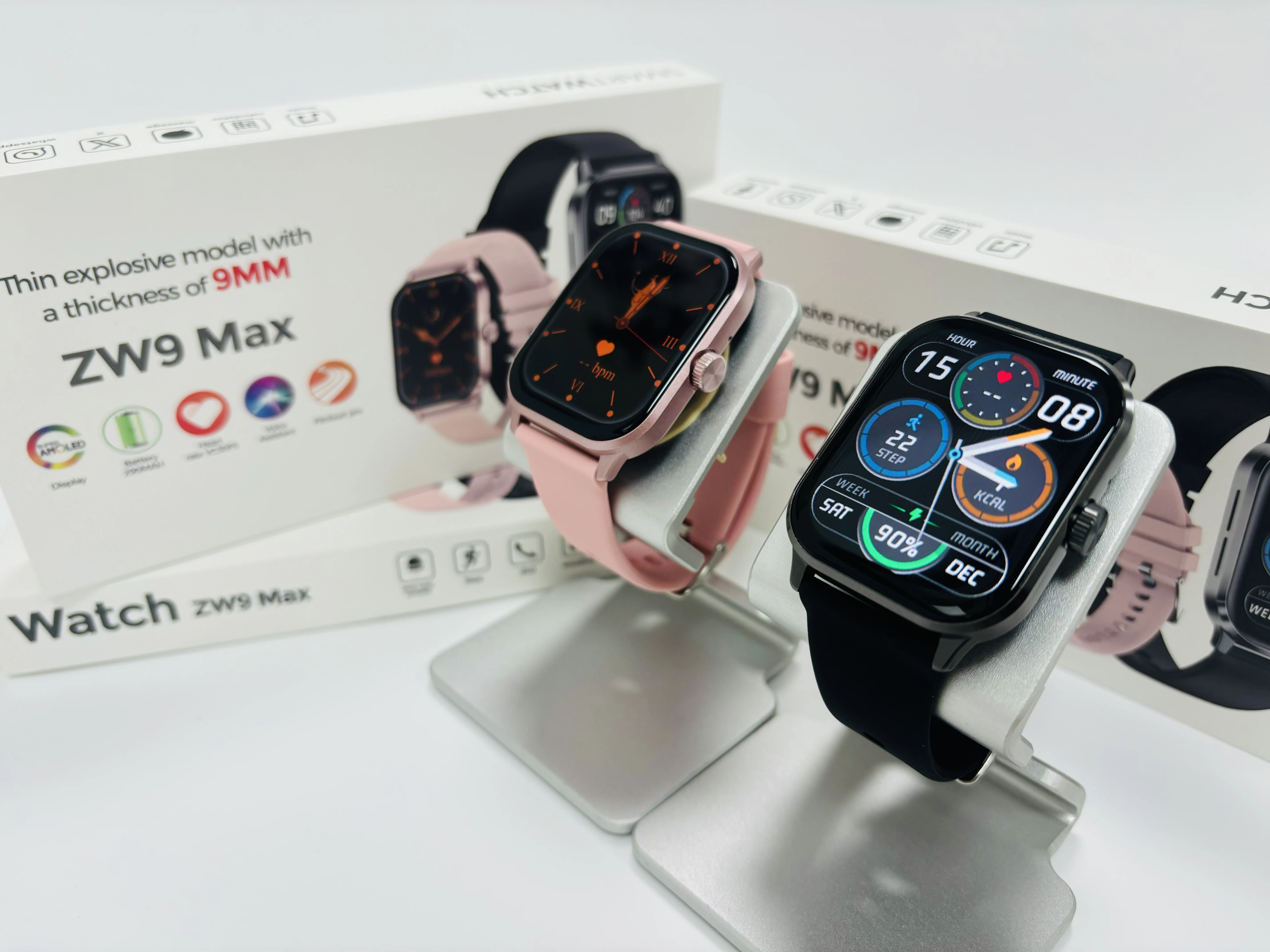 ZW9 Max Smart Watch - Fitness Tracker with IP67 Waterproof