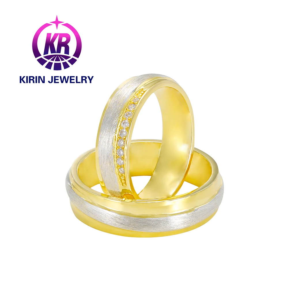 New Luxury high quality Unisex Stamped 18KT Gold Laser Etched Designer Wedding Ring Band