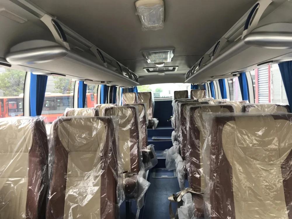 
 China popular 7.9m latest bus color design 30 seats new bus for sale  