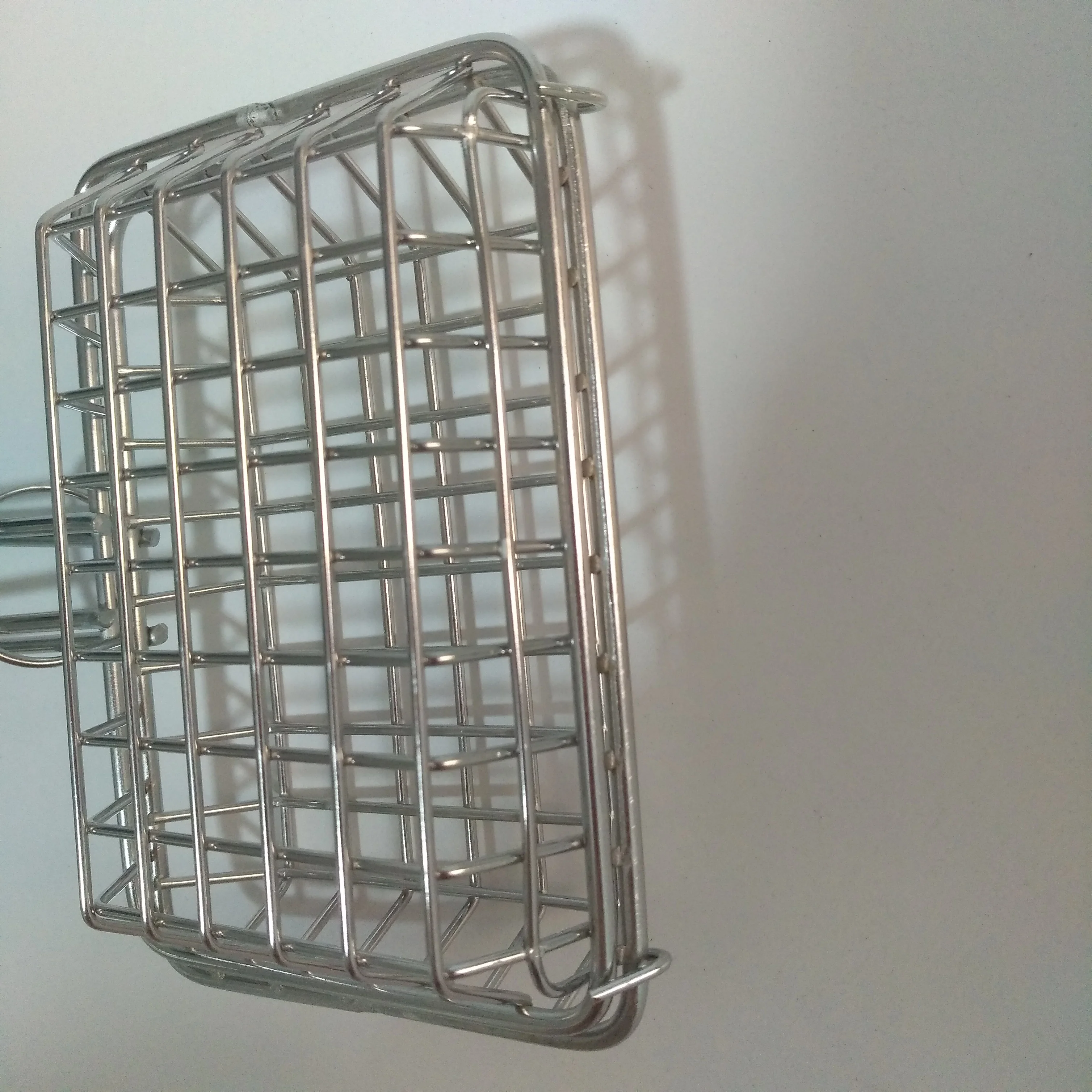 Hot Sale Soap Cage Stainless Steel Wire Welded or Woven Mesh Soap Shaker Soap Saver and Suds Maker