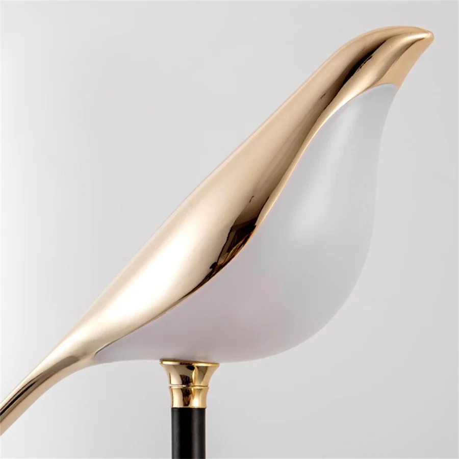 Modern  LED Metal Table Lamp with Touch Control Bird Shade Custom Packing Warm White Lighting Decor  for Indoor Use for Room