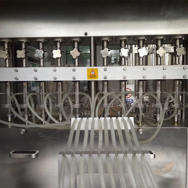 
Машина для наполнения и подключения стеклянных шприцов 