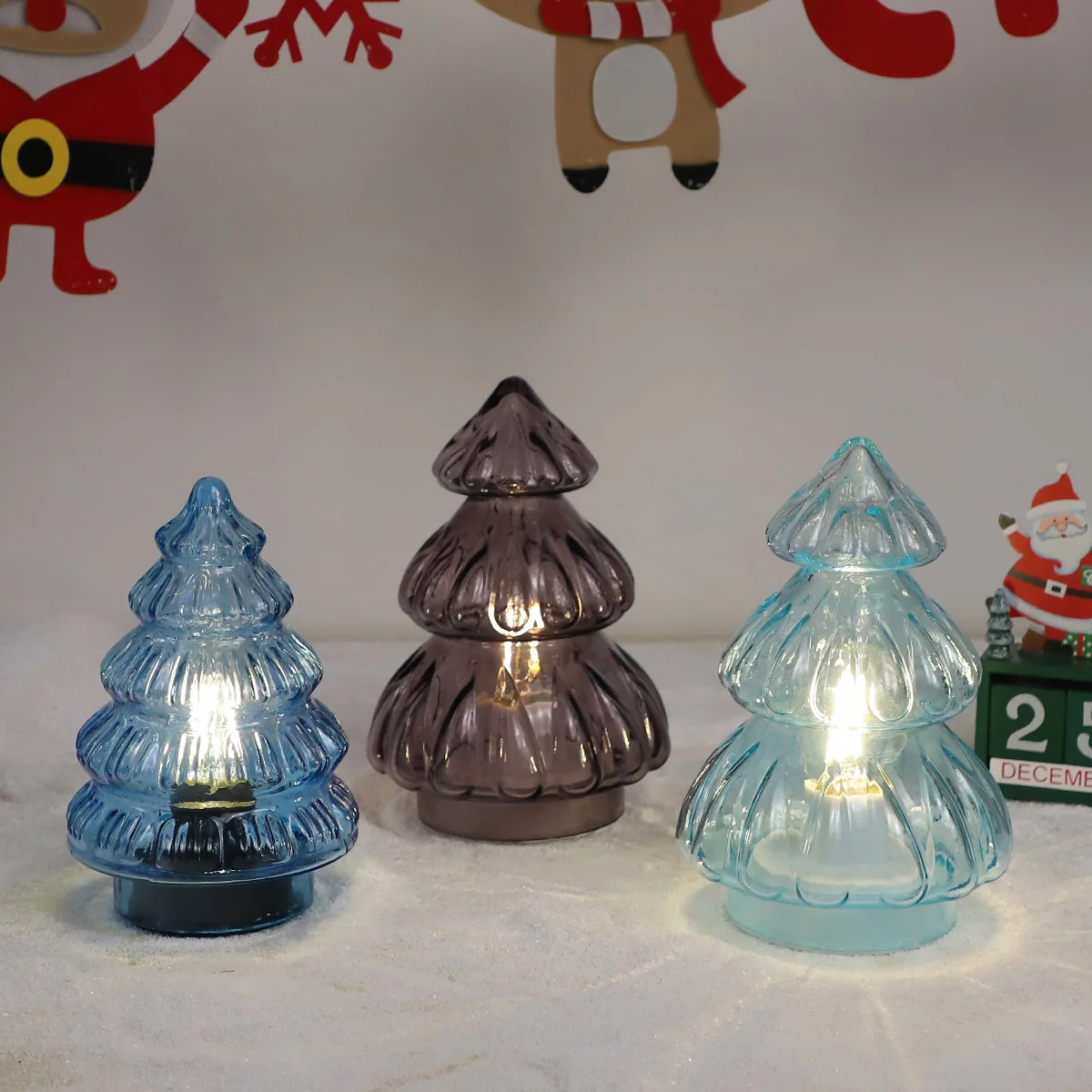 Custom Colorful Hand Blown Transparent Glass Christmas Tree Glowing Battery Operated 3D LED Lights Store Decoration