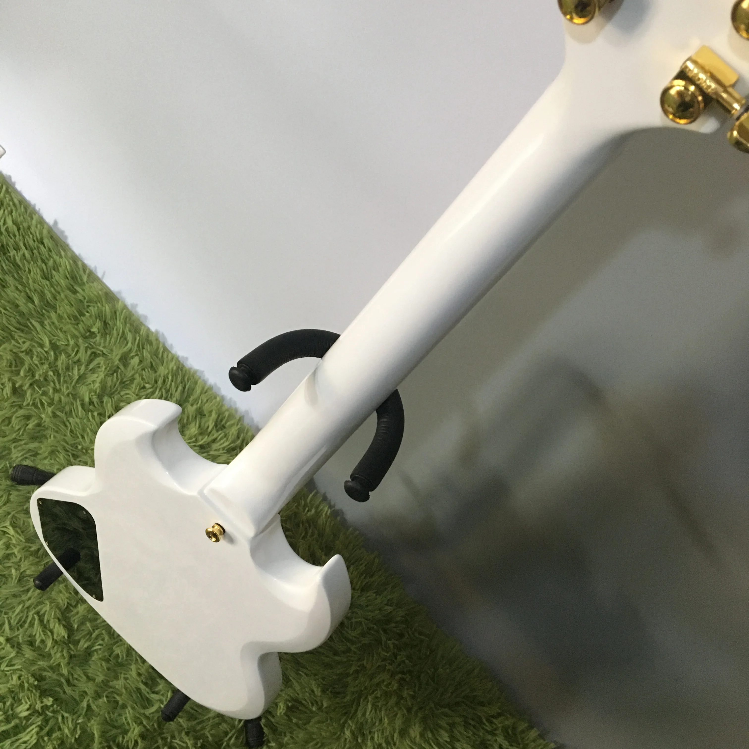 ホワイト SGスタイル エレキギター White SG-Shape Electric Guitar HHH Pickups 6 Strings - OEM