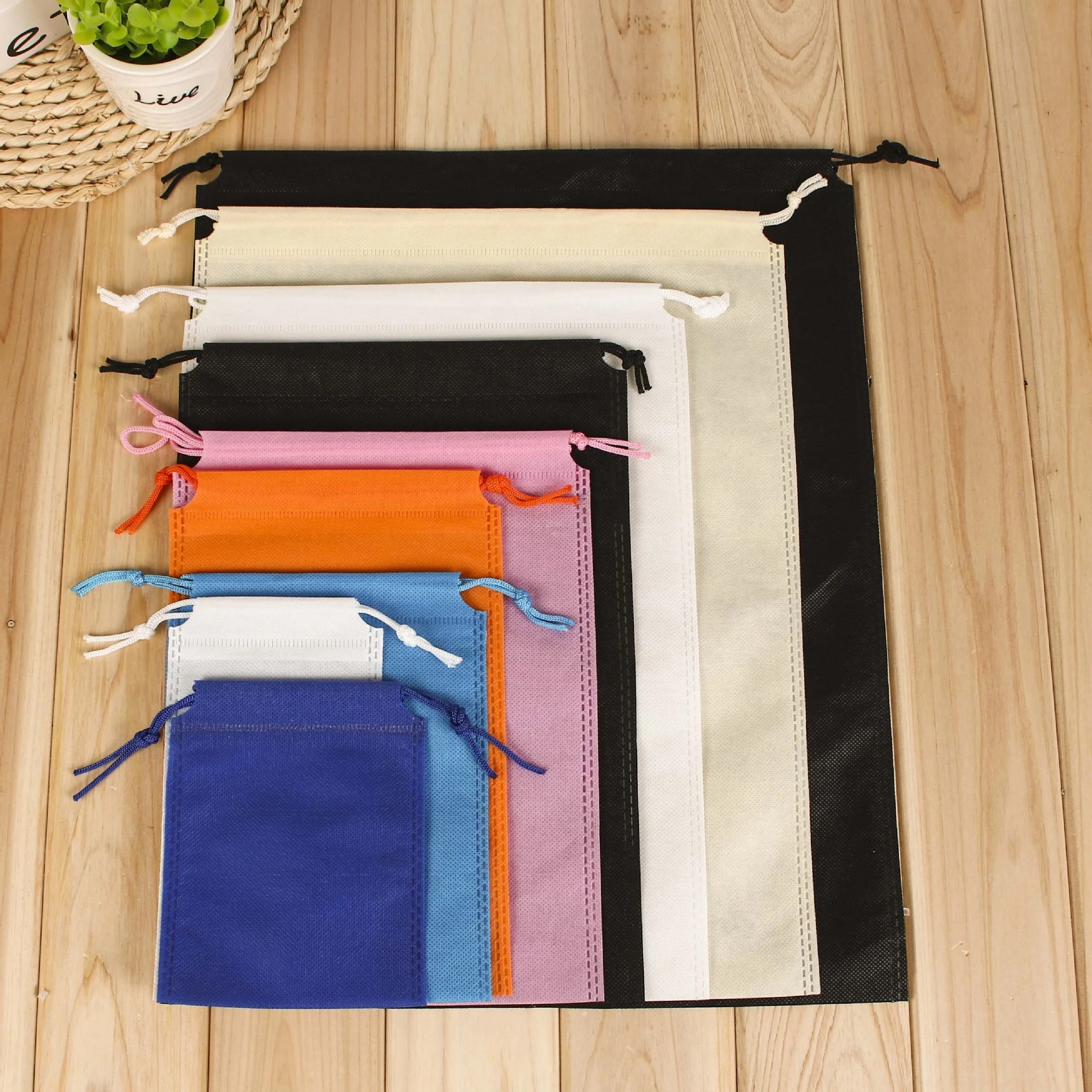 High Quality 12 Colors Available Non Woven Drawstring Bag Wholesale