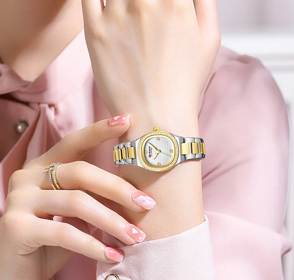 Curren 9101 Square Small Dial Luminous Hands Luxury Diamond Waterproof Stainless Steel Beauty Style Original Watch for Women