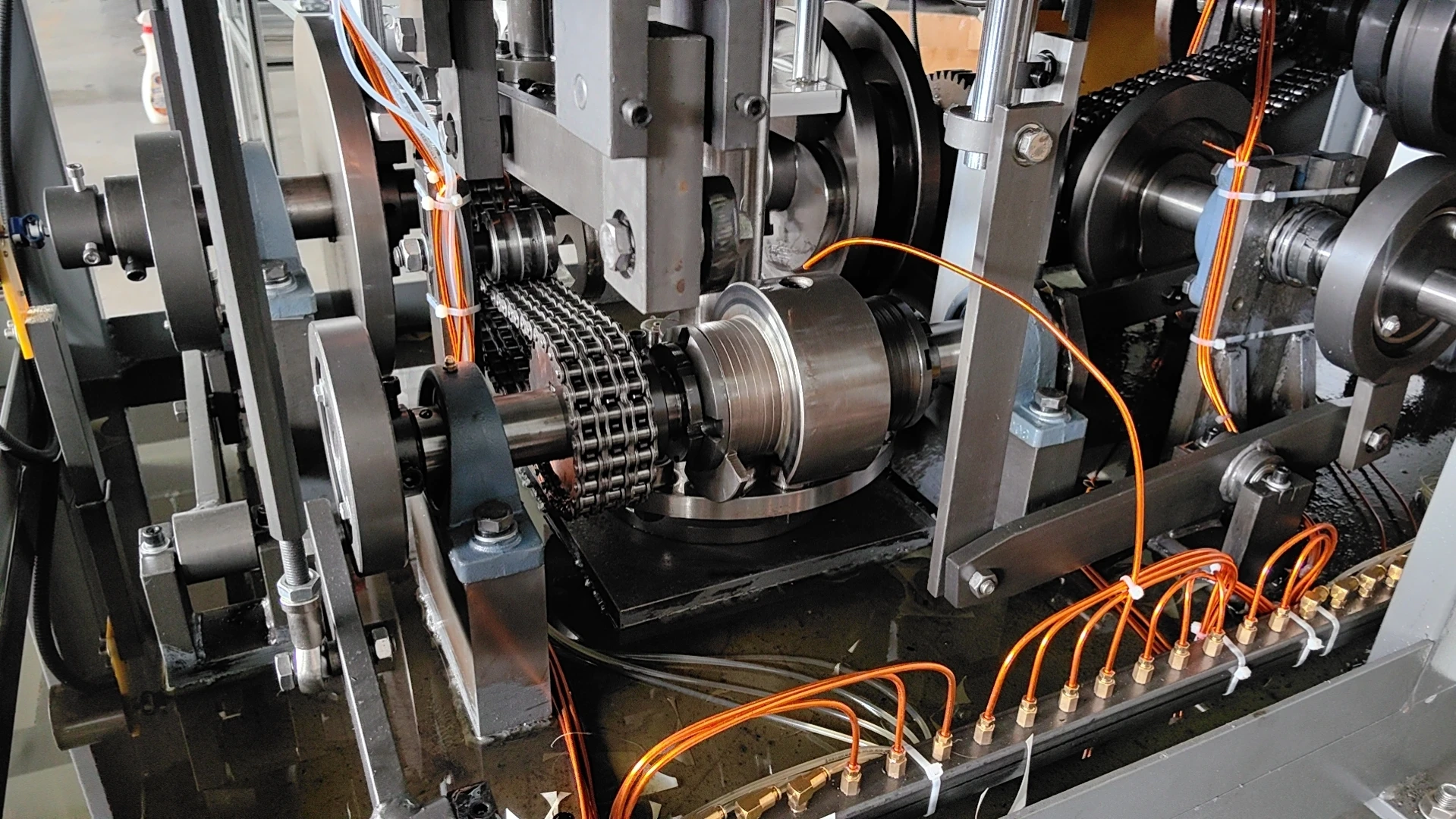 Paper Ashtray Making Machine Ash Tray Forming Machine manufacture