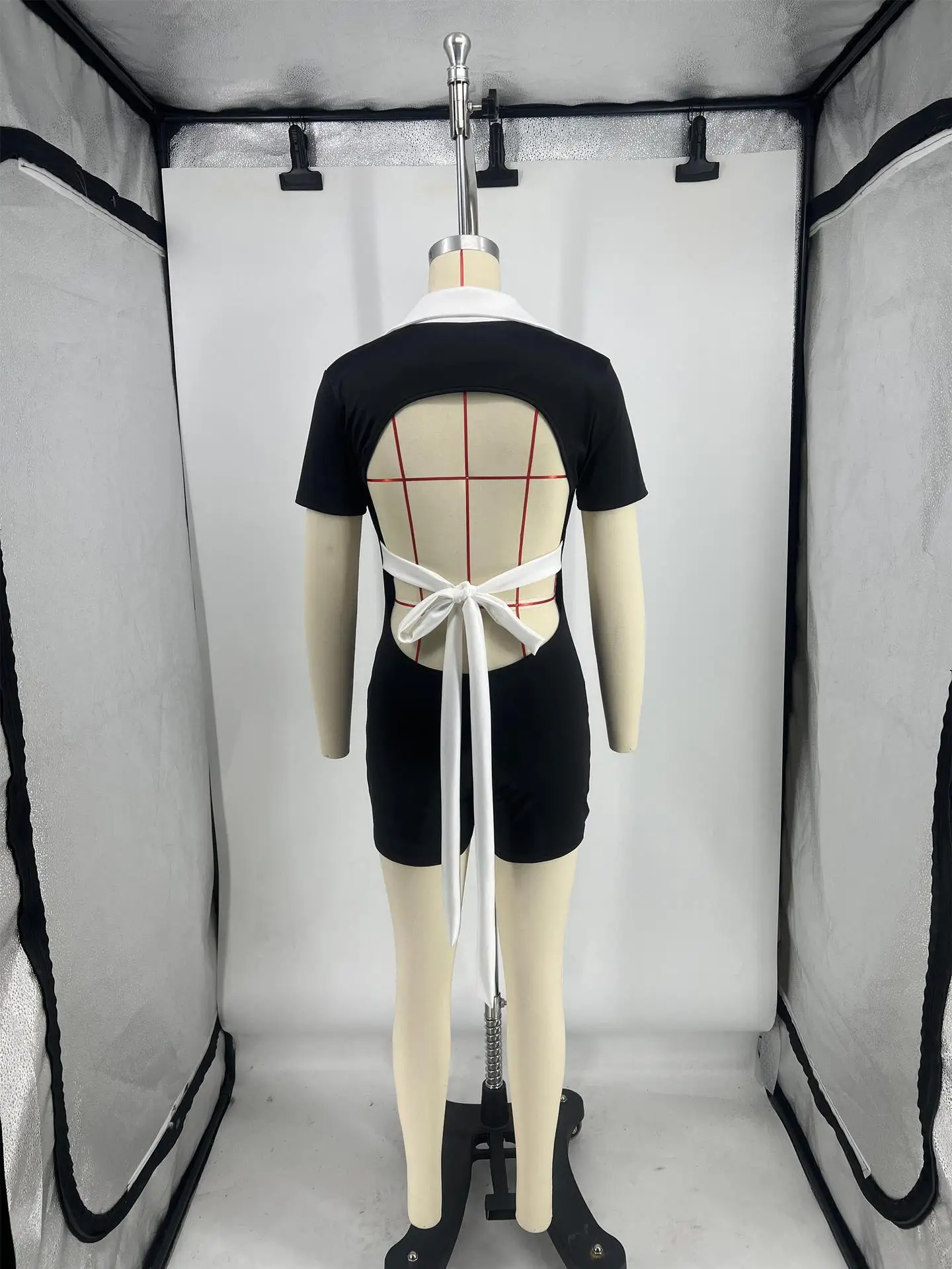 2024 Spring and summer new fashionable contrasting collar tight fitting casual shorts for women