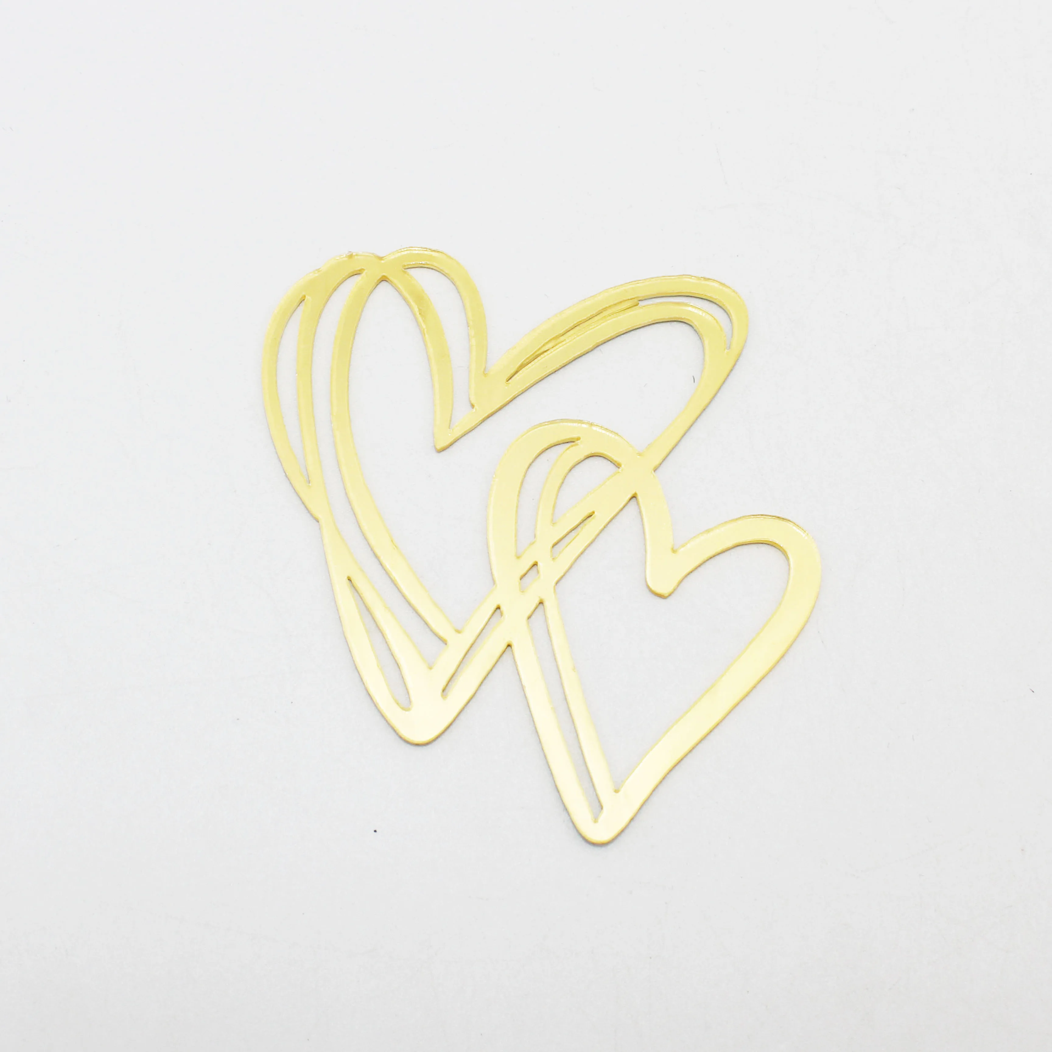 Ychon Custom Cake Topper Gold Heart Shape Acrylic Cake Topper Valentine's Day love Acrylic Cupcake Toppers Decoration