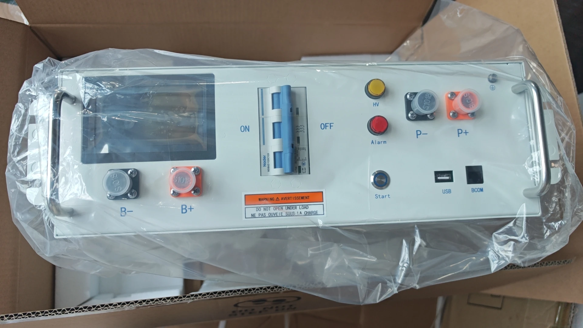 product deye ess bos a lifepo4 split ip65 us eu 384v 200ah home solar battery energy storage system rack mounted high voltage-9