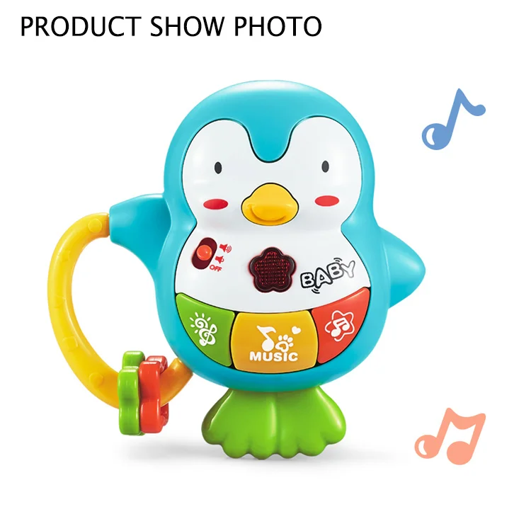 ABS Качество 2 шт Прекрасный Подарочный набор футболок для детей, погремушки игрушки набор музыка функция светового сигнала