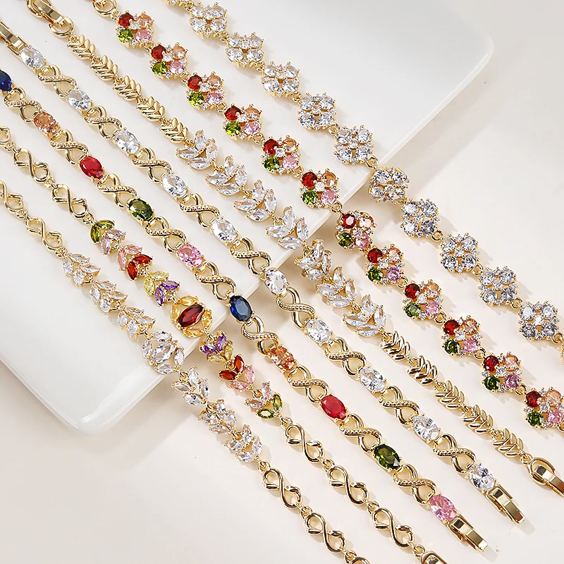 Set Di 7 Braccialetti Con Nappe Dorate In Acciaio Inox Per Donna – Cristalli Di Boemia