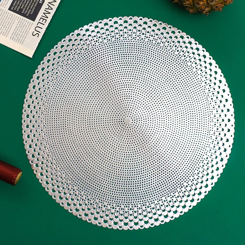 IN STOCK Factory Direct Wholesale Hollow Cut Luxury Washable PVC Round Placemats for Dining Table