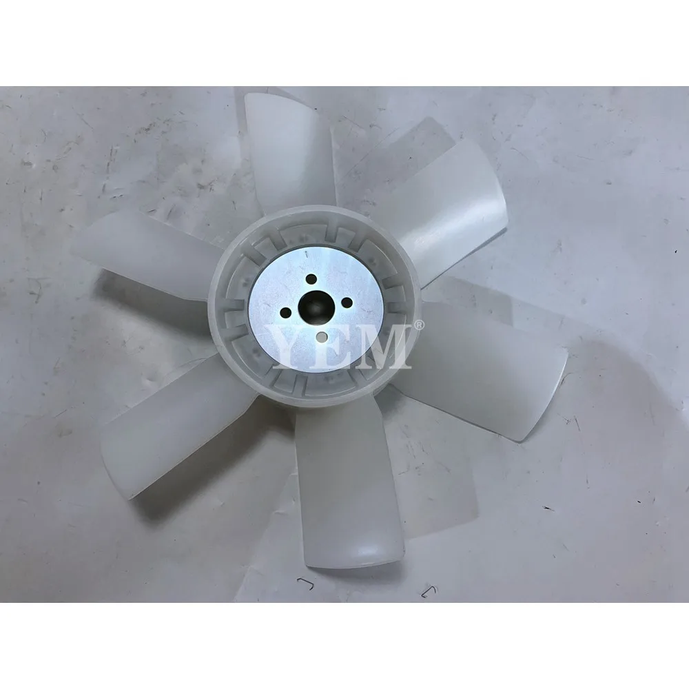 D1005 Cooling Fan 15547-74112 for Kubota Diesel Engine