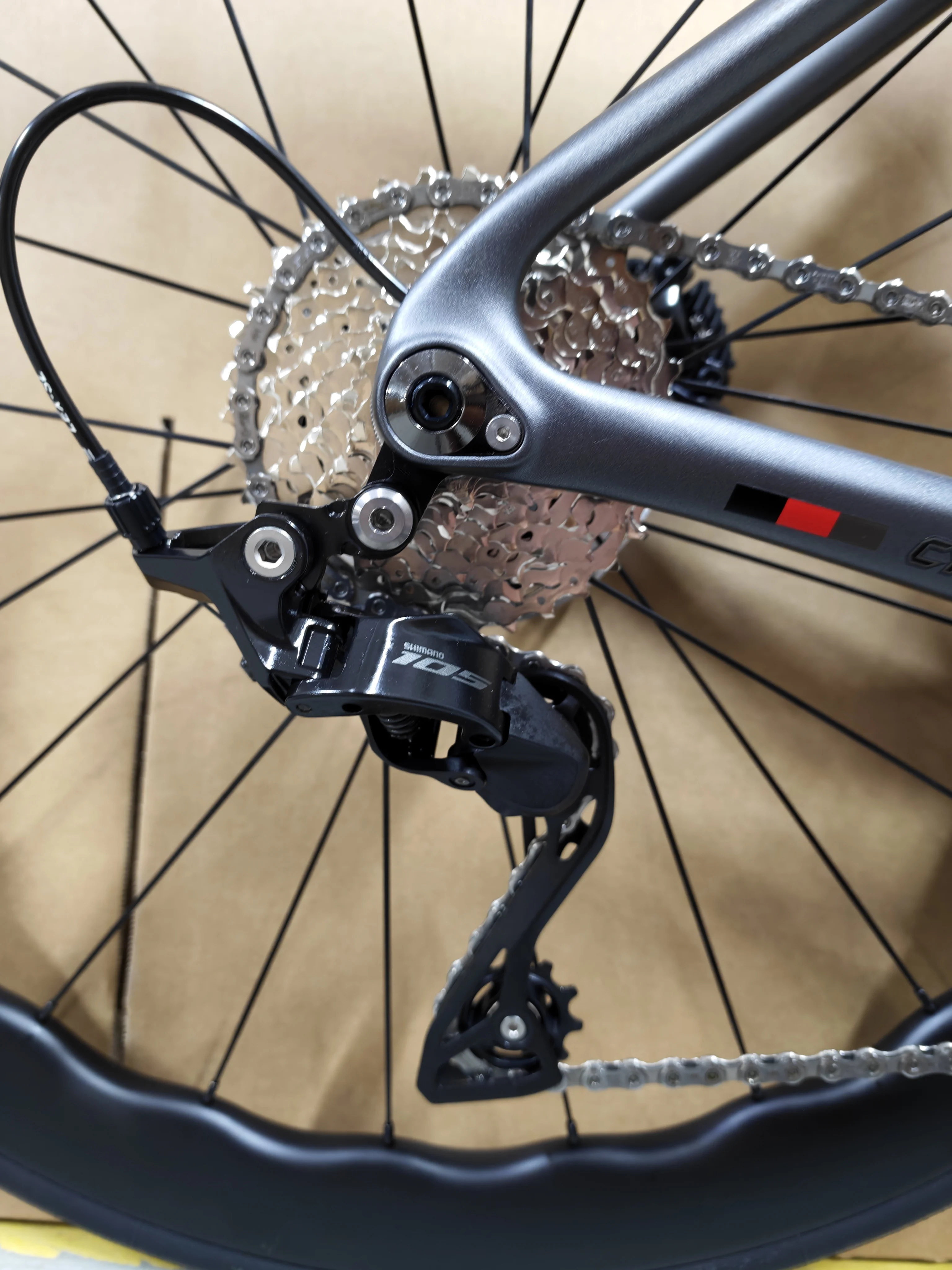 TWITTER CYCLONE レーシングロードバイク 自転車 700c SHIMANO 105