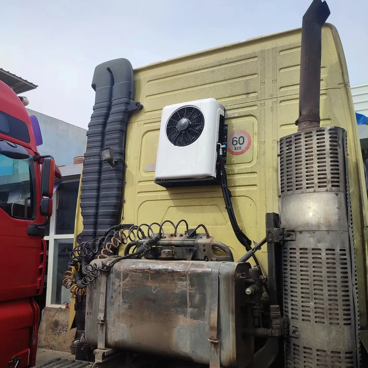 Roof Backpack Electric Split Van Parking Truck 12V Air Conditioner Roof Backpack Electric Split Van Parking Truck 12V Air Conditioner