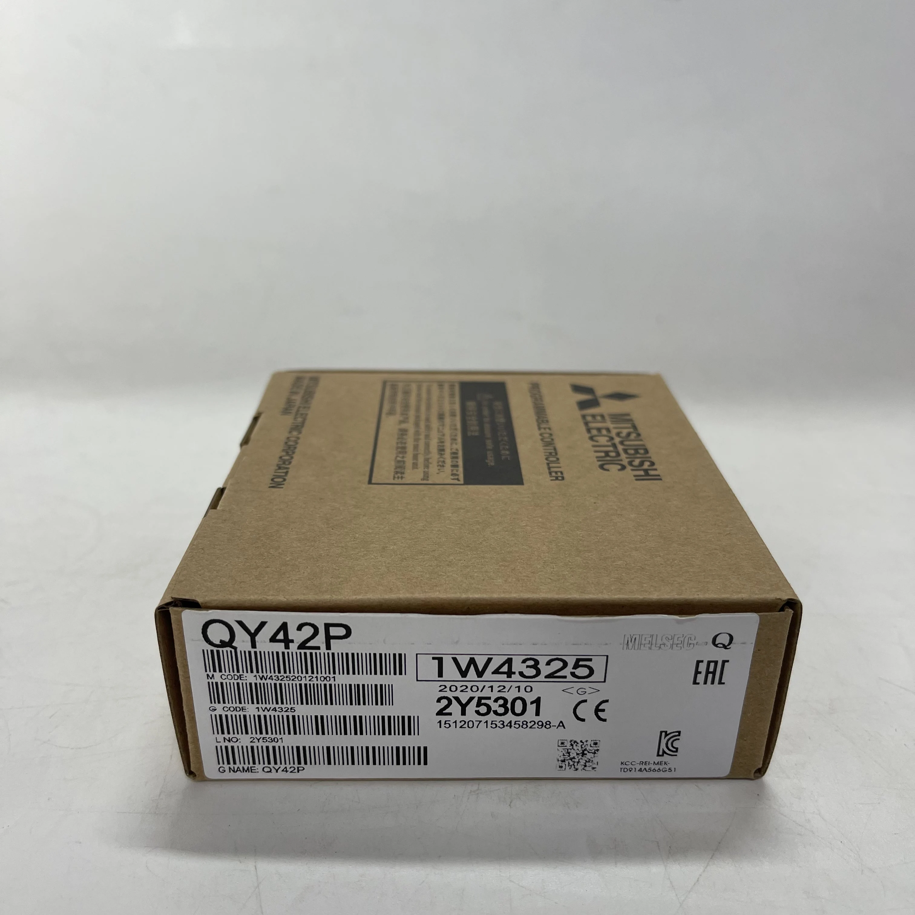 MITSUBISHI Digital Output Module Q Series  QY42P